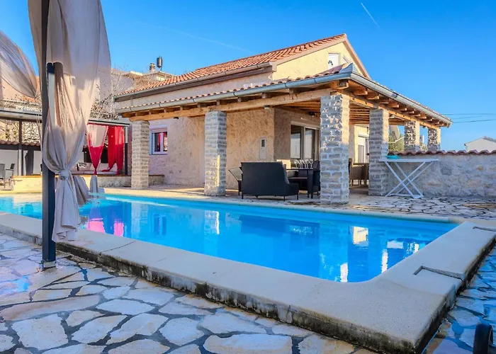 Вилла Dalmacija *